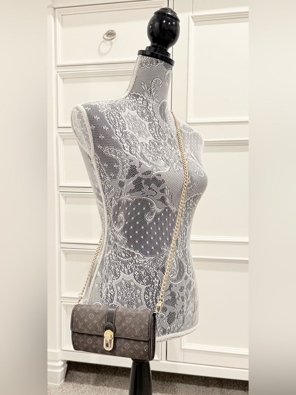 🤎 Louis Vuitton Monogram Idylle Sarah Canvas Clutch Long Wallet with Chain - Picture 16 of 16